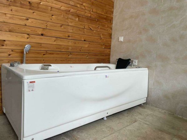جکوزی یک نفره نیولایف
