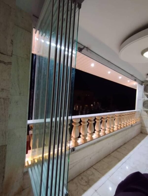 شیشه بالکنی تاشو جمع شونده