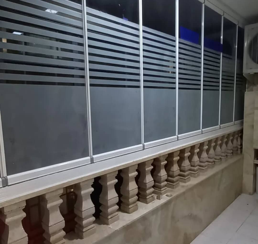 شیشه بالکنی تاشو اسلایدینگ وسط مات