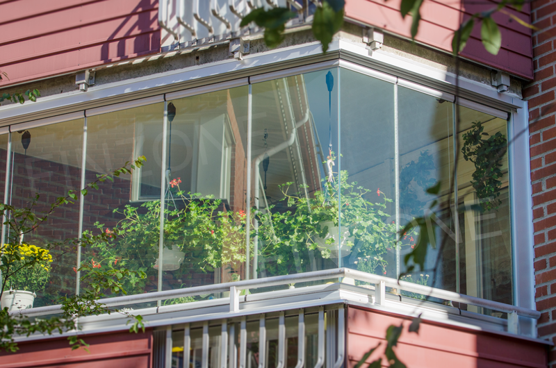 قیمت شیشه بالکنی در تهران